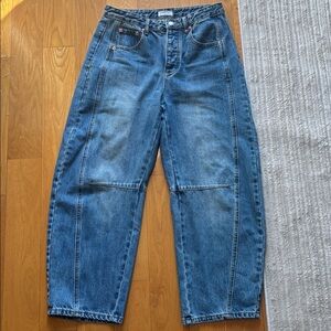 Horseshoe/barrel jeans from PARKE
